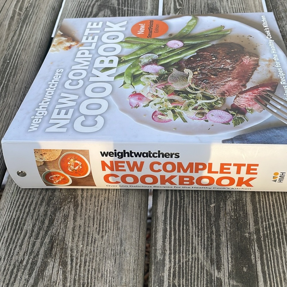 Weight Watchers New Complete Cookbook Smartpoints Edition Over 500 Recipes - Picture 6 of 6